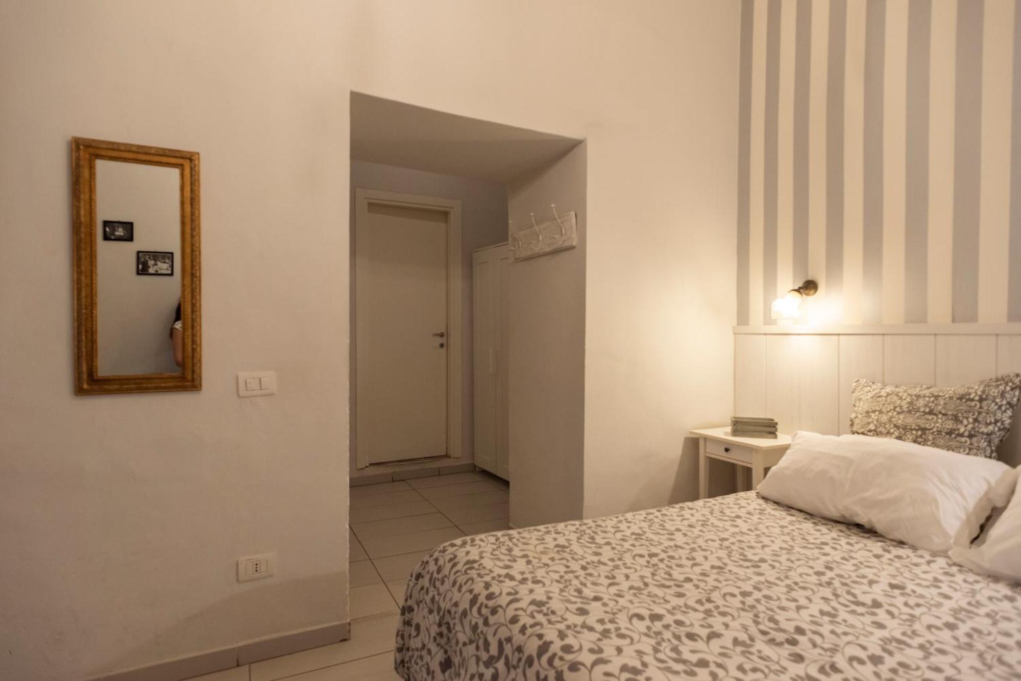 B&B Dei Decumani Nápoles Exterior foto